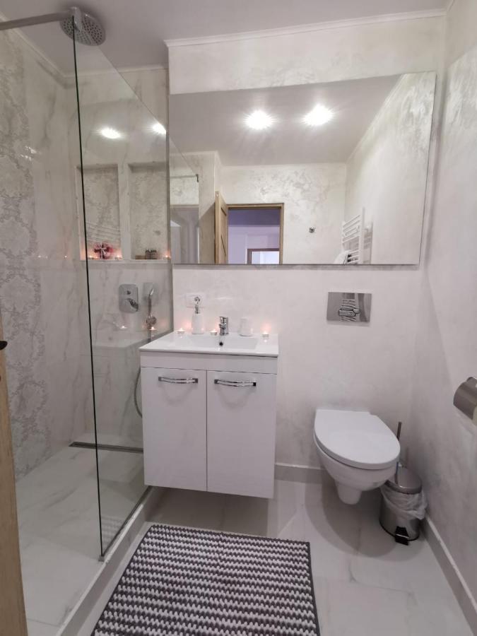 Apartament Gold Luxury Apartment Tirgu Ocna Luaran gambar